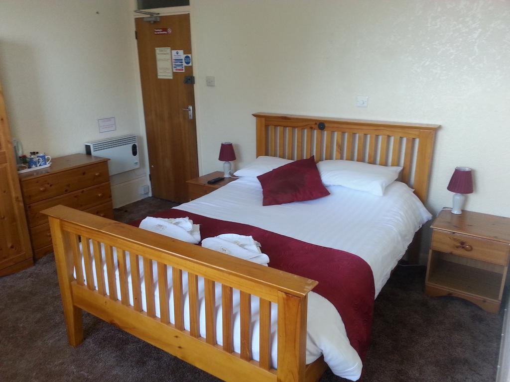 Chester Lodge Sandown Room photo