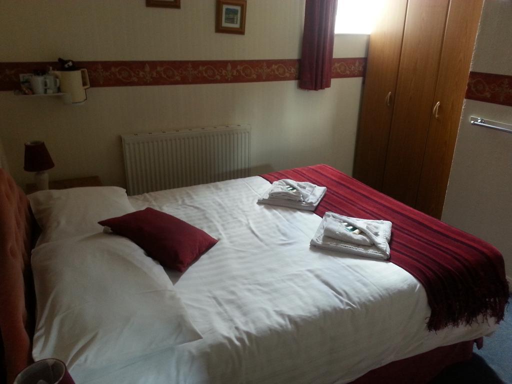 Chester Lodge Sandown Room photo